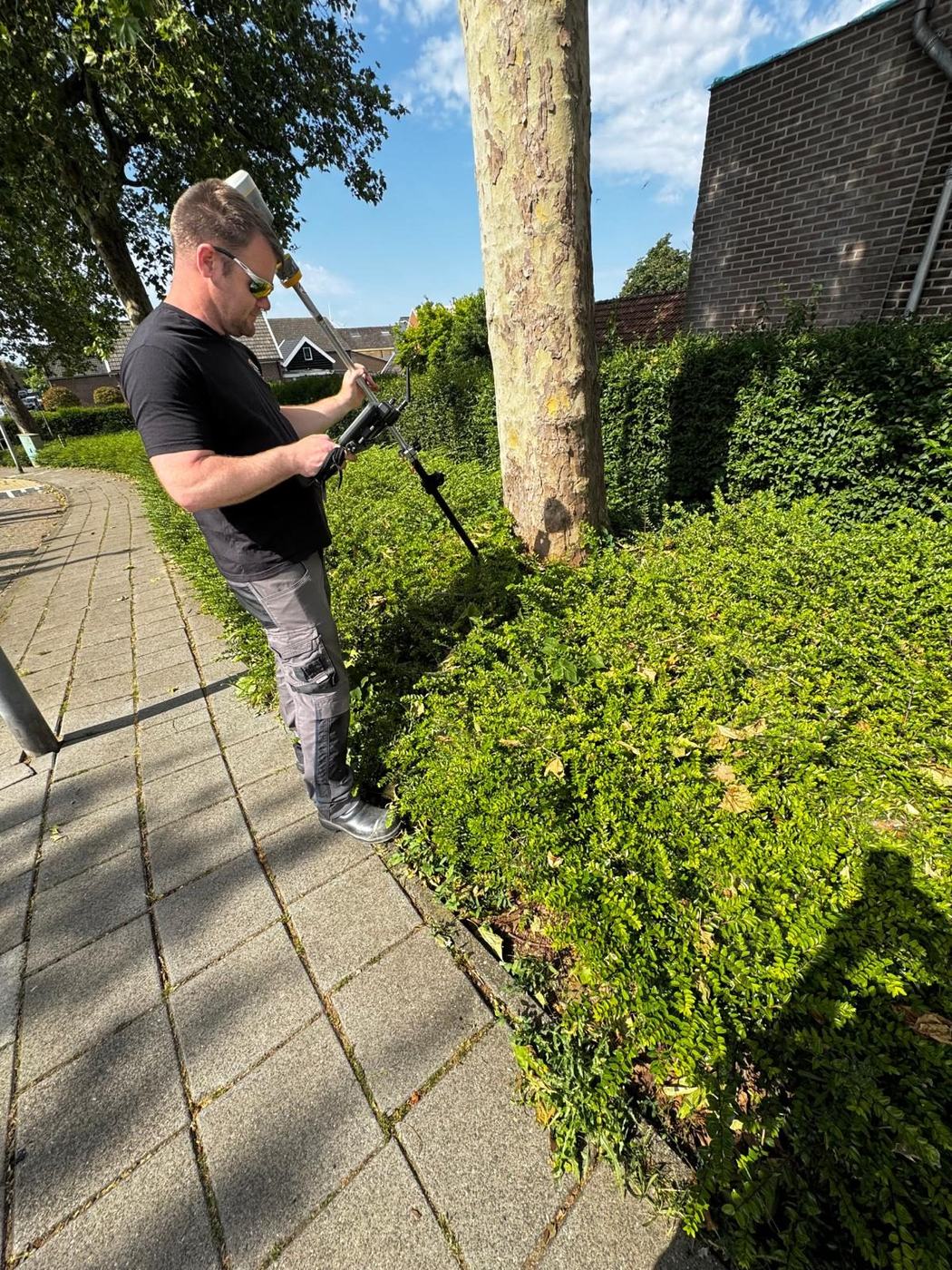 Meting — Topografische inmeting langs fietspad
